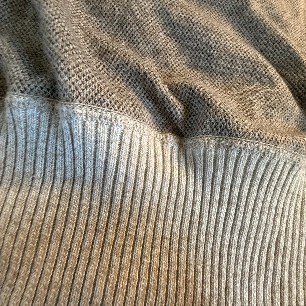 Joe's Jeans Tan Heathered Crew Neck Sweater * LARGE Casual Elevated Quiet‎ Lux